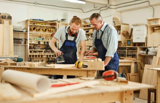 סדנת נגרות2